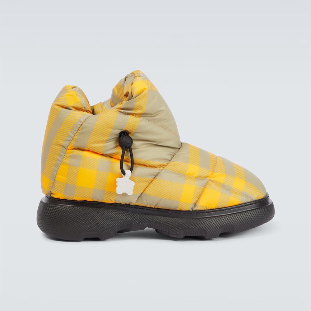 Authentic Burberry Boots (Brand NEW)